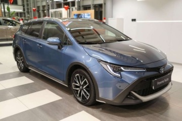 Toyota Corolla XII 2020 Toyota Corolla 2.0 Hybrid Trek 2.0 Hybryda 152KM, zdjęcie 1