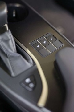 Lexus UX Crossover Facelifting 2.0 250h 184KM 2023 Lexus UX 250h GPF F Sport Design 2WD 2.0 Hybryda 184KM, zdjęcie 17