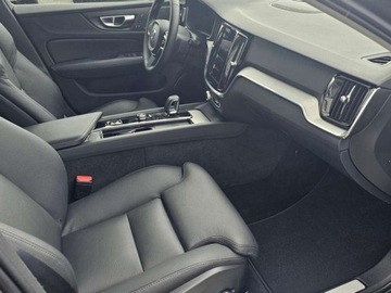 Volvo V60 II  Kombi Plug-In Facelifting 2.0 T6 350KM 2025 VOLVO V60 T6 AWD Plug-In Hybrid Plus Bright Combi 2.0(350KM) 2025, zdjęcie 10