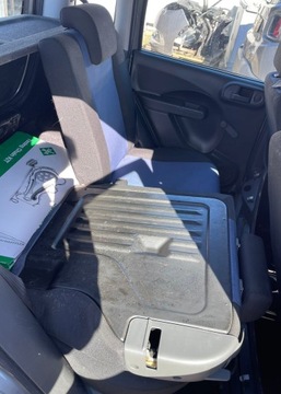 FIAT PANDA II POHOVKA ZADNÍ DĚLENÁ PODHLAVNÍKY ČALOUNĚNÉ