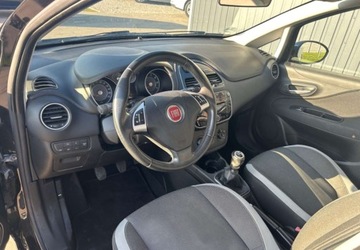 Fiat Punto Punto 2012 Hatchback 3d 1.4 8v 77KM 2012 Fiat Punto Evo 1,4 78KM, Klimatyzacja, Zadbany, Oplacony 1.4 Benzyna 78KM, zdjęcie 10