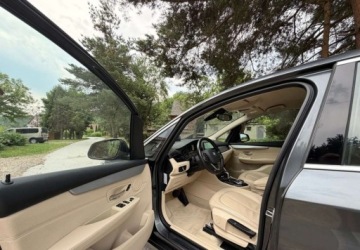 BMW Seria 2 F22-F23-F45-F46 Gran Tourer 218d 150KM 2017 BMW Seria 2 BMW Seria 2 218d Sport-Aut Luxury Line 2.0 Diesel 150KM, zdjęcie 12
