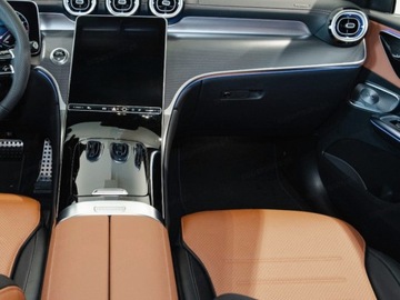 Mercedes GLC C254/X254 2025 GLC Coupe 200 4-Matic AMG Line 2.0 (204KM) 2025, zdjęcie 7