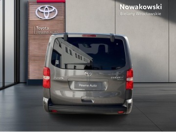 Toyota Proace II Furgon Medium 2.0 D-4D 177KM 2022 Toyota PROACE VERSO 2.0 D4-D Long Family 2.0 D4-D, zdjęcie 4
