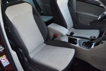 Volkswagen Tiguan II SUV Facelifting 1.5 TSI 150KM 2022 Volkswagen Tiguan SalonPL 1.5TSI 150KM Elegance DSG7IQ Led MatrixACCGwaran, zdjęcie 31