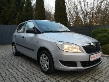 Skoda Fabia II Hatchback Facelifting 1.4 16V 85KM 2011 Škoda Fabia Skoda Fabia 1,4 MPI 86KM # Klima #, zdjęcie 2