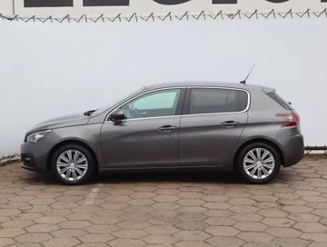 Peugeot 308 II Hatchback Facelifting 1.2 PureTech 130KM 2018 Peugeot 308 1.2 PureTech, Automat, Skóra, Navi, zdjęcie 2