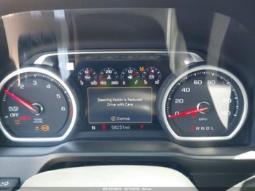 Chevrolet Silverado II 2021 Chevrolet Silverado 1500 Short Bed High Country 2021 5.3l 5.3 Benzyna 355KM, zdjęcie 10