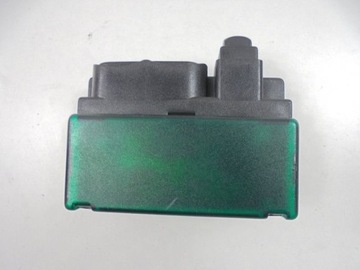 LANCIA DELTA II 836 93-96 SPÍNAČ KRYT KUFRU