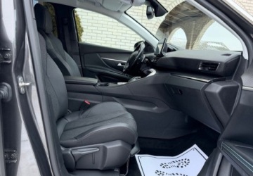 Peugeot 5008 II Crossover Facelifting 1.5 BlueHDi 130KM 2021 Peugeot 5008 7 osobowy 1.5 Diesel 130KM, zdjęcie 14