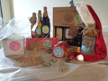 Большие наклейки 4 штуки ПОДАРОК ​​Рождественский динозавр