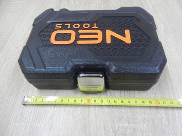 Гайкорезы SOLID Набор из 4 шт. NEO