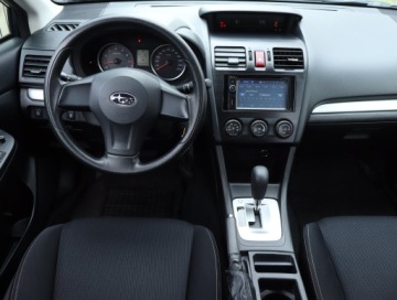 Subaru XV I Crossover 2.0i 150KM 2012 Subaru XV 2.0i, Salon Polska, 4X4, Automat, zdjęcie 6