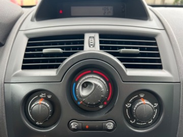 Renault Megane II Kombi 1.5 dCi 86KM 2008 Renault Megane KLIMATYZACJA EL.SZYBY EL.LUSTERKA SERWIS ZAREJESTROWANA NOW, zdjęcie 9