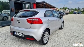 Kia Rio III Hatchback 3d 1.4 DOHC CVVT 109KM 2011 Kia Rio 1.4benz 109KM manual 6 biegow klima el szyby 1.4 Benzyna 109KM, zdjęcie 27