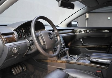 Volkswagen Phaeton 4.2 i V8 40V 335KM 2010 Volkswagen Phaeton LIFT 4.2 V8 335HP 4motion LONG ACC DVD LED Gwarancja 4.2, zdjęcie 8