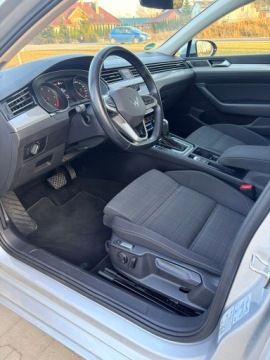 Volkswagen Passat B8 Variant Facelifting 2.0 TDI SCR 150KM 2021 VW Passat B8 Lift Kombi 2.0D Automat, zdjęcie 9
