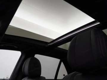 Mercedes GLE V167 SUV Facelifting 3.0 450d 367KM 2025 MERCEDES-BENZ GLE 450 d 4-Matic AMG Line 3.0 (367KM) 2025, zdjęcie 12