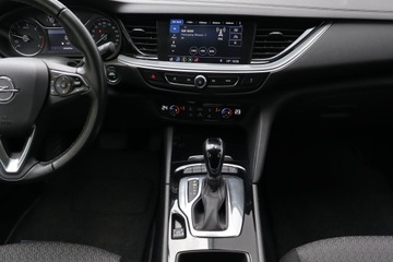 Opel Insignia II Grand Sport 1.6 CDTI  136KM 2018 Opel Insignia 1.6 CDTI, Automat, Navi, Klima, zdjęcie 11
