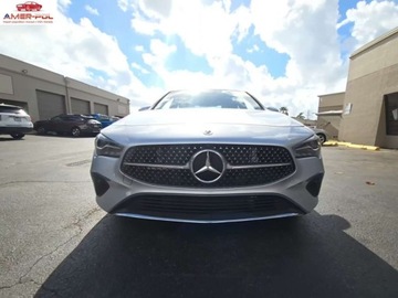 Mercedes CLA C118/X118 2025 Mercedes-Benz CLA 250 2025 2.0 Benzyna 221KM