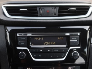 Nissan Qashqai II Crossover Facelifting 1.2 DiG-T 115KM 2018 Nissan Qashqai 1.2 DIG-T, Salon Polska, zdjęcie 11