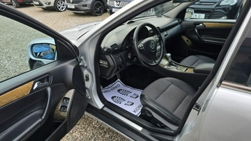 Mercedes Klasa C 2006 Mercedes C 220 ksenon, navi, 2xPDC, zdjęcie 8