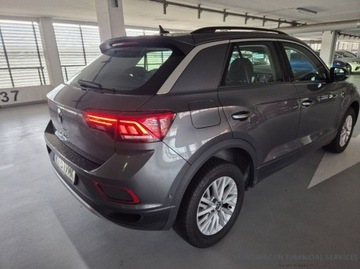 Volkswagen T-Roc I SUV Facelifting 1.5 TSI ACT 150KM 2022 Volkswagen T-Roc Gwarancja, ASO 1.5 Benzyna 150KM, zdjęcie 2