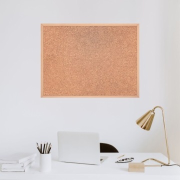 Пробковая доска, деревянная рама, 60х40.