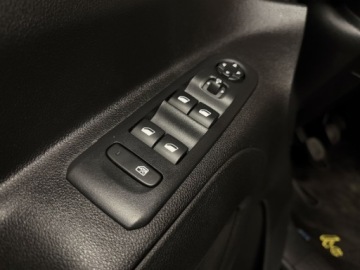 Opel Combo E Kombivan 1.5 Diesel 131KM 2022 Opel Combo Opel Combo Life wersja Elegance F-ra Vat 23 1.5 Diesel 131KM, zdjęcie 16