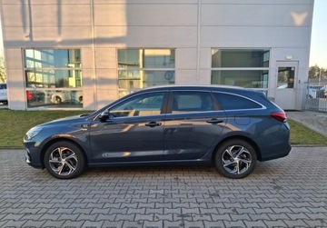 Hyundai i30 III Wagon Facelifting 1.5 T-GDI 48V 160KM 2023 Hyundai i30 1.5 T-GDI 48V 160KM Smart Salon PL Serwis ASO FV23 1.5 Benzyna, zdjęcie 2