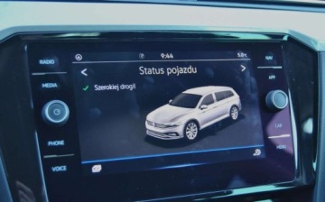 Volkswagen Passat B8 Variant Facelifting 1.5 TSI EVO 150KM 2020 Volkswagen Passat Variant GWARANCJA, 2020, 1.5 Benzyna, Automat DSG, Niski, zdjęcie 13