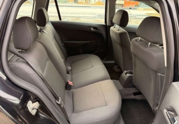 Opel Astra J Sports Tourer 1.6 Twinport ECOTEC 115KM 2010 Opel Astra LIFT 1.6i 115ps Serwisowana BezRdzy Bezwypadkowa Zadbana 1.6, zdjęcie 24