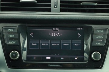 Skoda Fabia III Kombi Facelifting 1.0 TSI 95KM 2019 Skoda Fabia 1.0 TSI, Salon Polska, Serwis ASO, zdjęcie 8