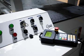 Фрезерный станок с ЧПУ 100х120см Фрезерный плоттер