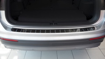 AUDI Q5 I 2008-2017 VRSTVA LIŠTA NA NÁRAZNÍK