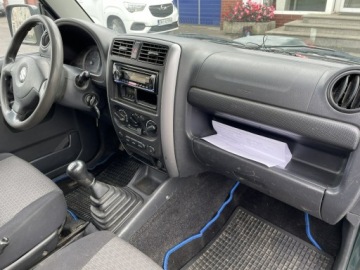 Suzuki Jimny III Standard 1.5 TD 86KM 2007 Suzuki Jimny 1.5 Diesel 4X4, zdjęcie 3