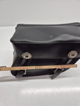 Harley-Davidson XL 1200 C Sportster (05) SIDE SOCK RIGHT LEATHER