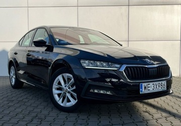 Skoda Octavia IV Liftback 1.5 TSI EVO 150KM 2021 Skoda Octavia Kamera Parktronic Led Virtual Kokpit Tempomat Asystent, zdjęcie 2