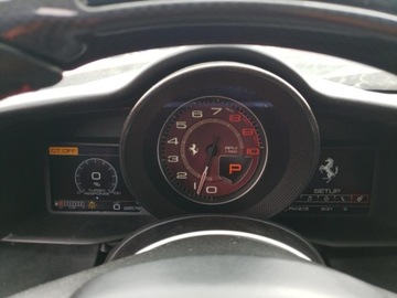 Ferrari 2016 Ferrari 488 Gtb 2016 3.9l 3.9 Benzyna 660KM, zdjęcie 9