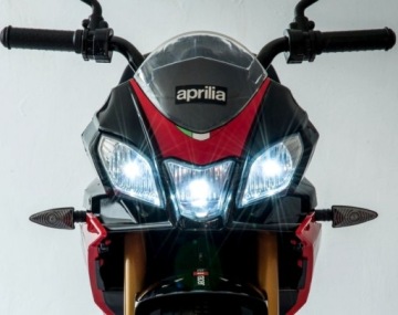 СКУТЕР APRILIA TUONO БАТАРЕЯ МОЩНОСТЬ 90W КЛЮЧ