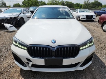 BMW Seria 5 G30-G31 2022 BMW Seria 5 540xi 2022 3.0l 3.0 Benzyna 335KM, zdjęcie 5