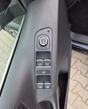 Volkswagen Tiguan I SUV Facelifting 2.0 TDI CR DPF BlueMotion 140KM 2012 Volkswagen Tiguan SportStyle Xenon Navigacja PDC Alcantara Panorama Pod Fo, zdjęcie 13