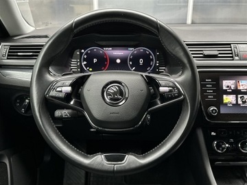 Skoda Superb III Kombi Facelifting 2.0 TDI SCR 150KM 2022 Skoda Superb 2.0TDI 150KM Style DSG l Webasto, Hak, zdjęcie 14