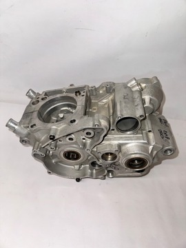 Картеры блока двигателя Ktm SXF 250 EXCF, стартер