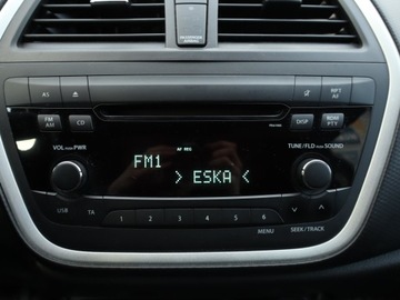 Suzuki SX4 I Sedan 1.6 VVT 120KM 2013 Suzuki SX4 S-Cross 1.6 VVT, Salon Polska, zdjęcie 11