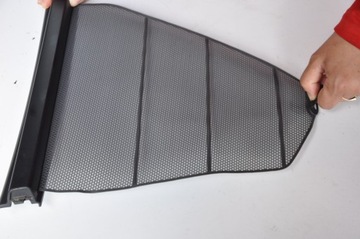 BMW E38 ROLETA TYLNA TRUJKĄTNA PRAWA 8225582