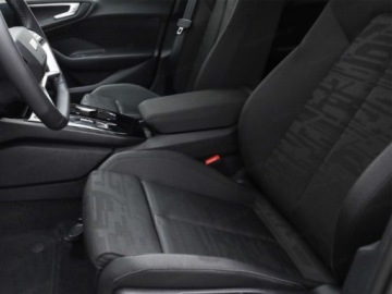 Audi A5 B10 Limousine 2.0 TFSI 150KM 2026 AUDI A5 TFSI S line Sedan 2.0 (150KM) 2026, zdjęcie 5
