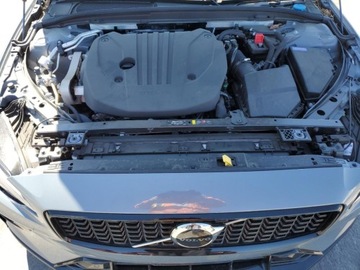 Volvo S60 III 2024 Volvo S60 Core 2024 2.0l 2.0 Benzyna 247KM, zdjęcie 6