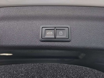 Audi A6 C8 Avant 2.0 40 TDI 204KM 2022 Audi A6 Allroad dach panoramiczny, hak, matrixy HD, tempomat, gwarancja do, zdjęcie 31