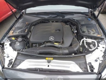 Mercedes Klasa C W206 2021 Mercedes-Benz Klasa C 300 4Matic 2021 2.0l 2.0 Benzyna 255KM, zdjęcie 8